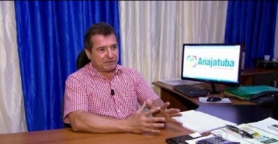 Helder-Aragão-prefeito-de-Anajatuba-e1436282881779-520x271