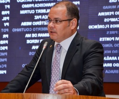 Rogério Cafeteira, líder do governo