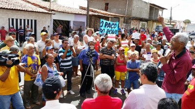 Ex-deputado Domingos Dutra comandou o protesto