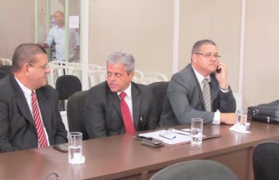 representantes do Bradesco e Santander compareceram, mas não apresentaram propostas