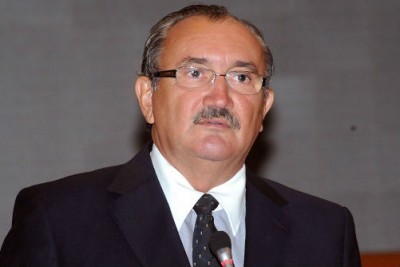 cesar pires