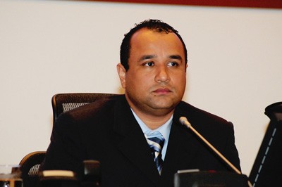 Roberto Costa oficializa rompimento com PV