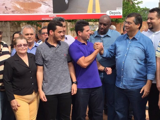 Prefeito Gil Cutrim e governador Flávio Dino inauguraram, neste sábado, a nova via localizada no município de Ribamar.