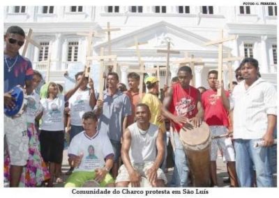 Comunidade do Charco em protesto em frente ao TJ-MA