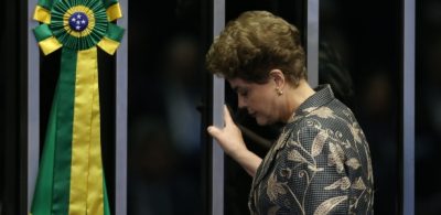 Dilma saindo