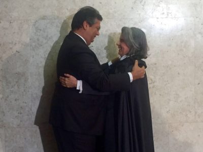 foto1_divulgacao-govenrnador-na-solenidade-de-posse-do-stf-2