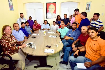 edivaldo-se-reune-com-os-presidentes-da-coligacao-31