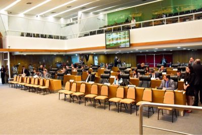 84608793c97ff8297fd99f49bbf5e793